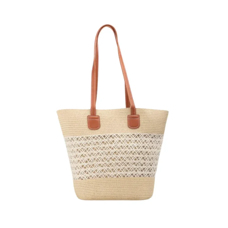 cartera de rafia con detalle tejido